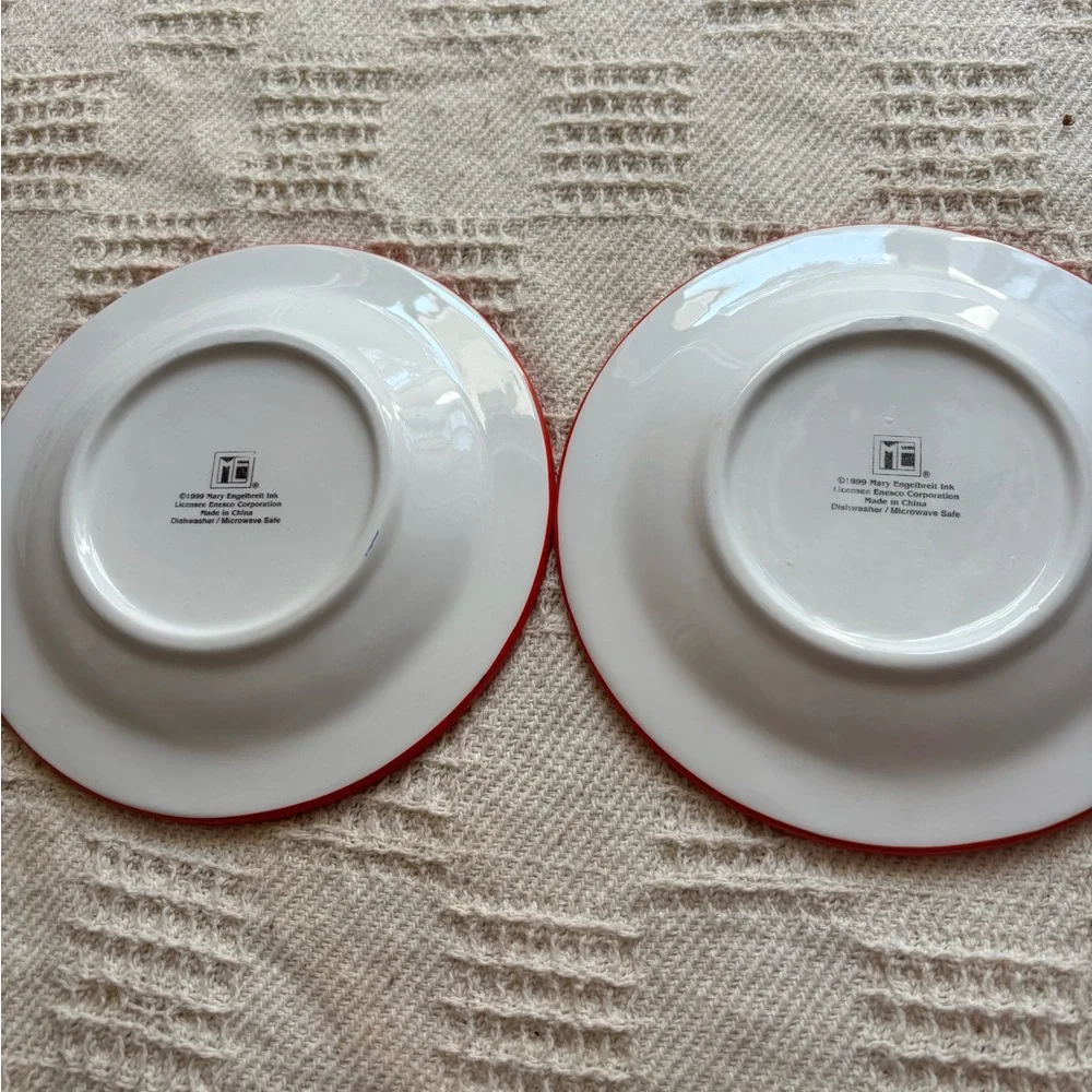 Set of 2 Mary Engelbreit Queen of the Kitchen- Mind Your Manners Salad Plates